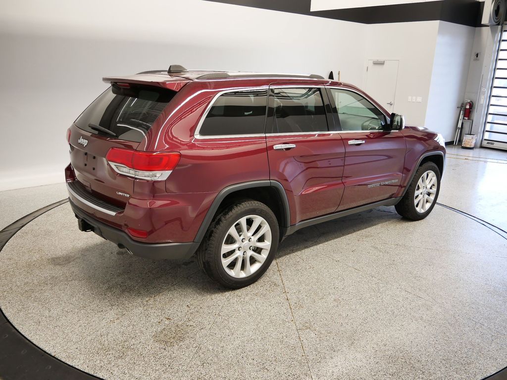 Thumbnail: 2017 Jeep Grand Cherokee - 20