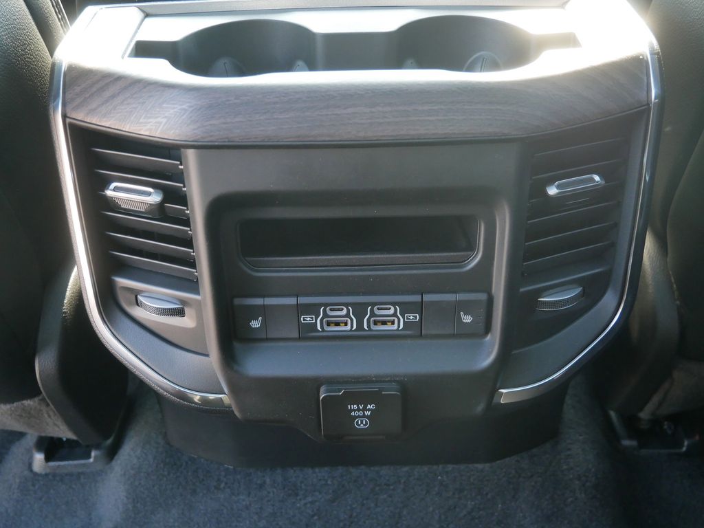 Thumbnail: 2025 RAM 1500 - 25