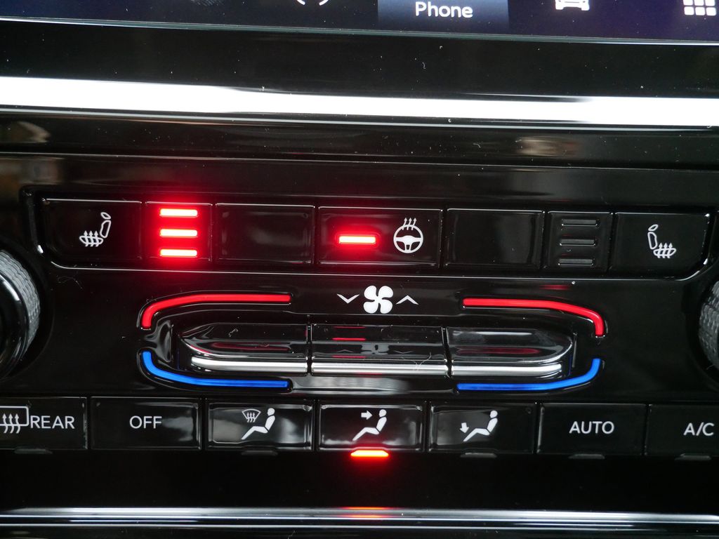 Thumbnail: 2025 Jeep Grand Cherokee L - 48