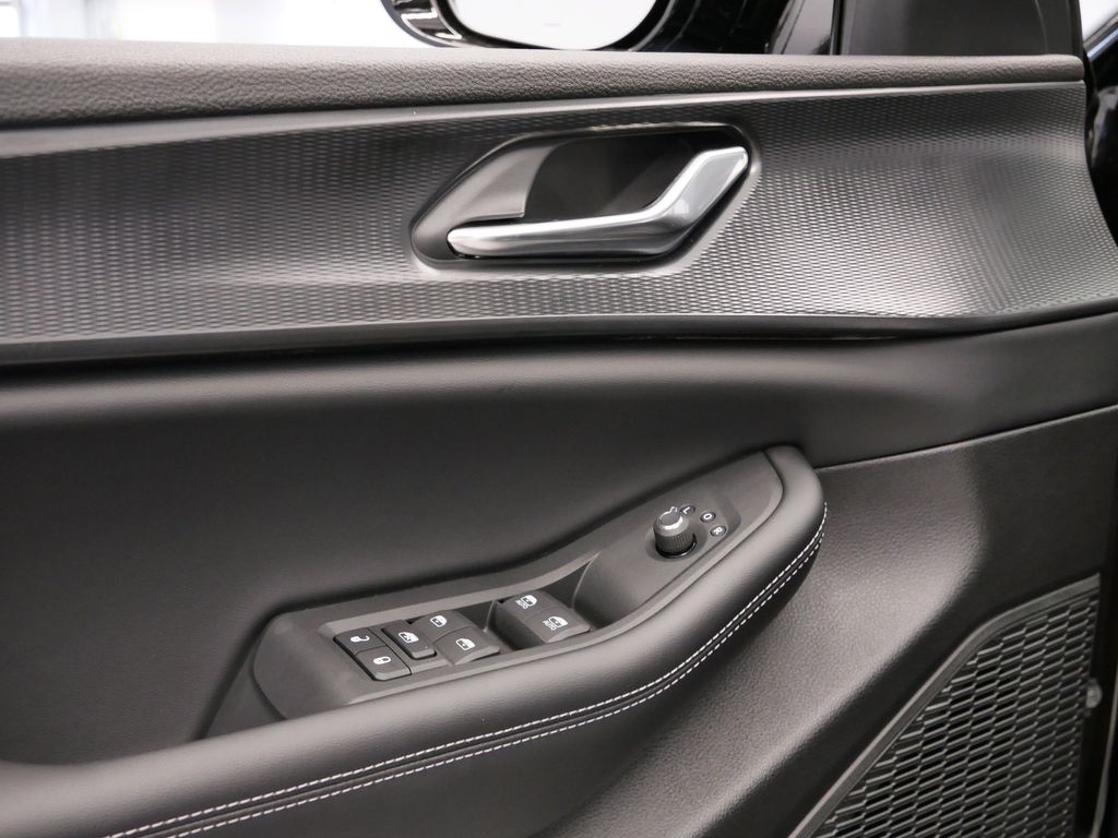 Thumbnail: 2025 Jeep Grand Cherokee L - 7