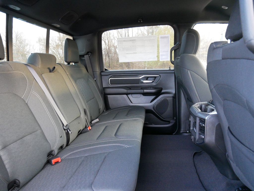 Thumbnail: 2026 RAM 1500 - 27