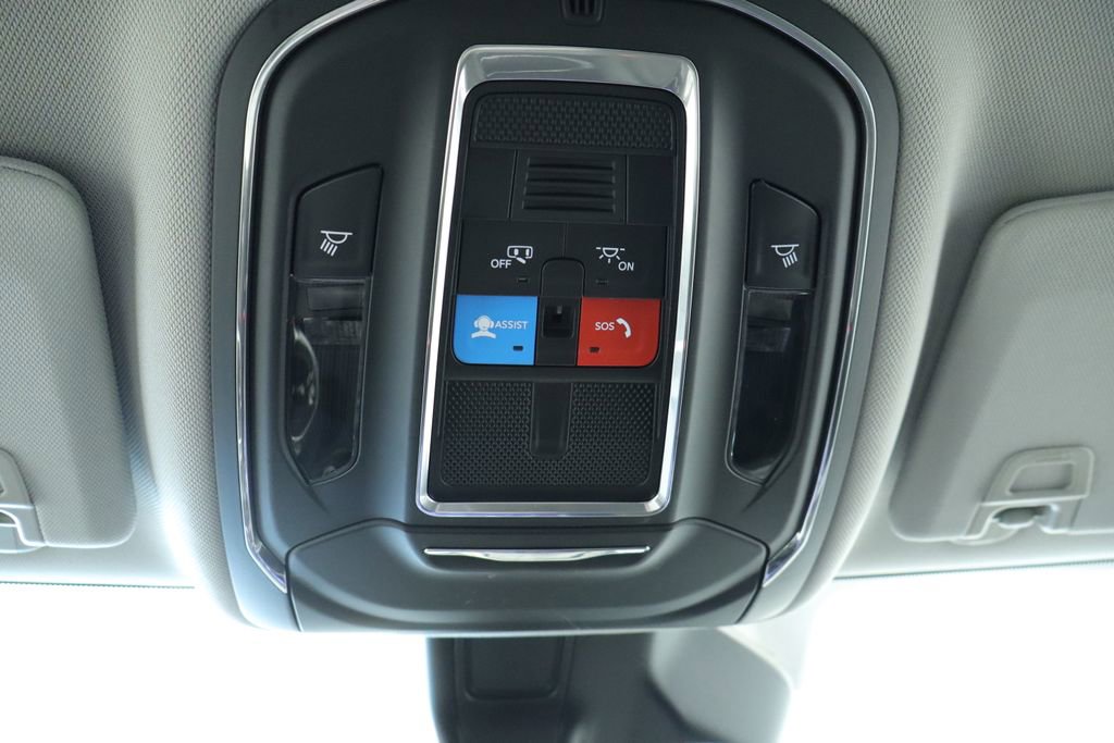 Thumbnail: 2023 Jeep Grand Cherokee - 42