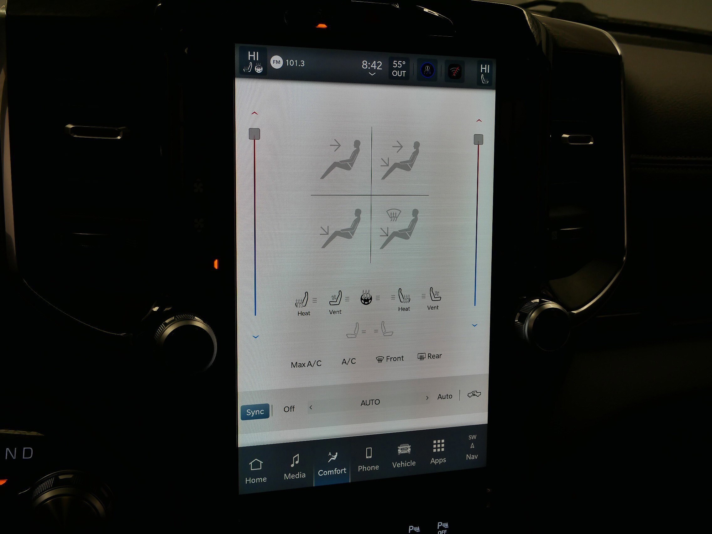 Thumbnail: 2026 RAM 1500 - 38