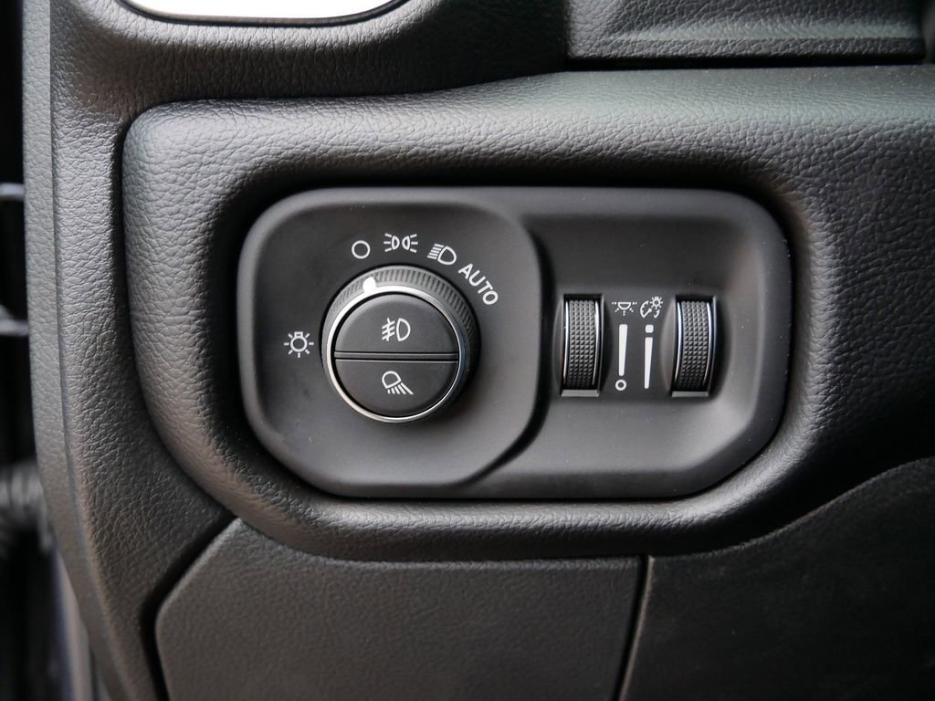 Thumbnail: 2026 RAM 2500 - 24