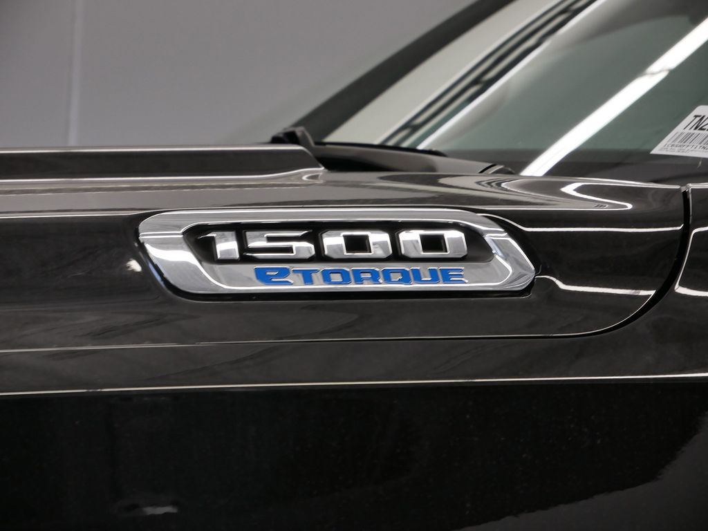 Thumbnail: 2026 RAM 1500 - 49