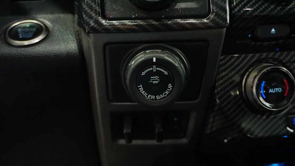 Thumbnail: 2018 Ford F-150 - 33