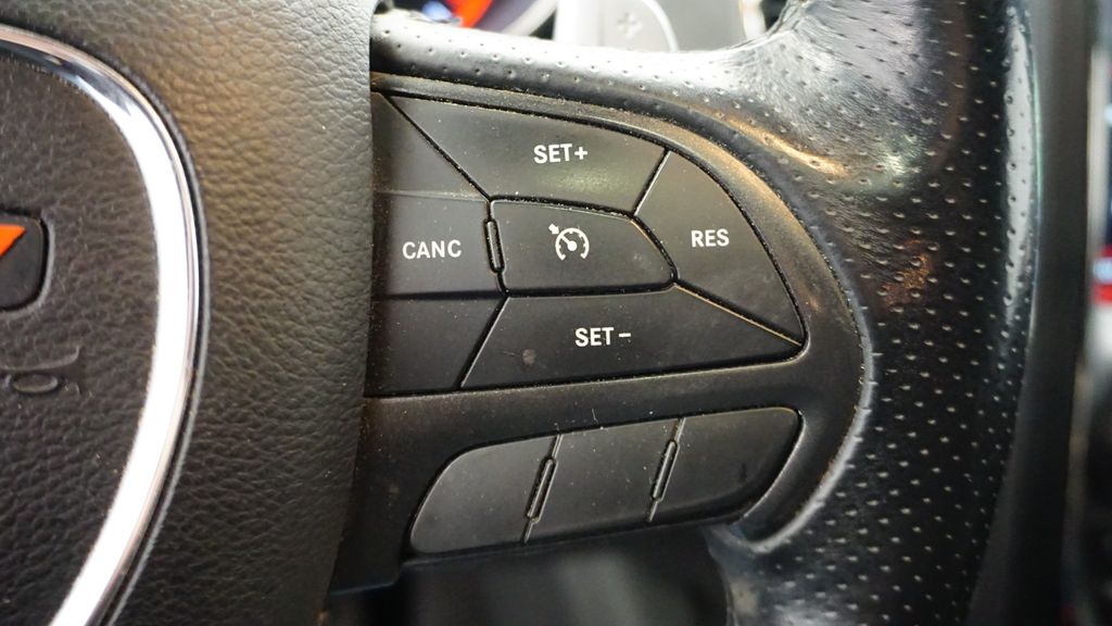 Thumbnail: 2018 Dodge Durango - 33