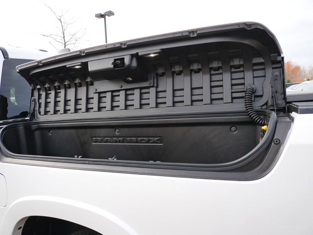 Thumbnail: 2026 RAM 1500 - 16