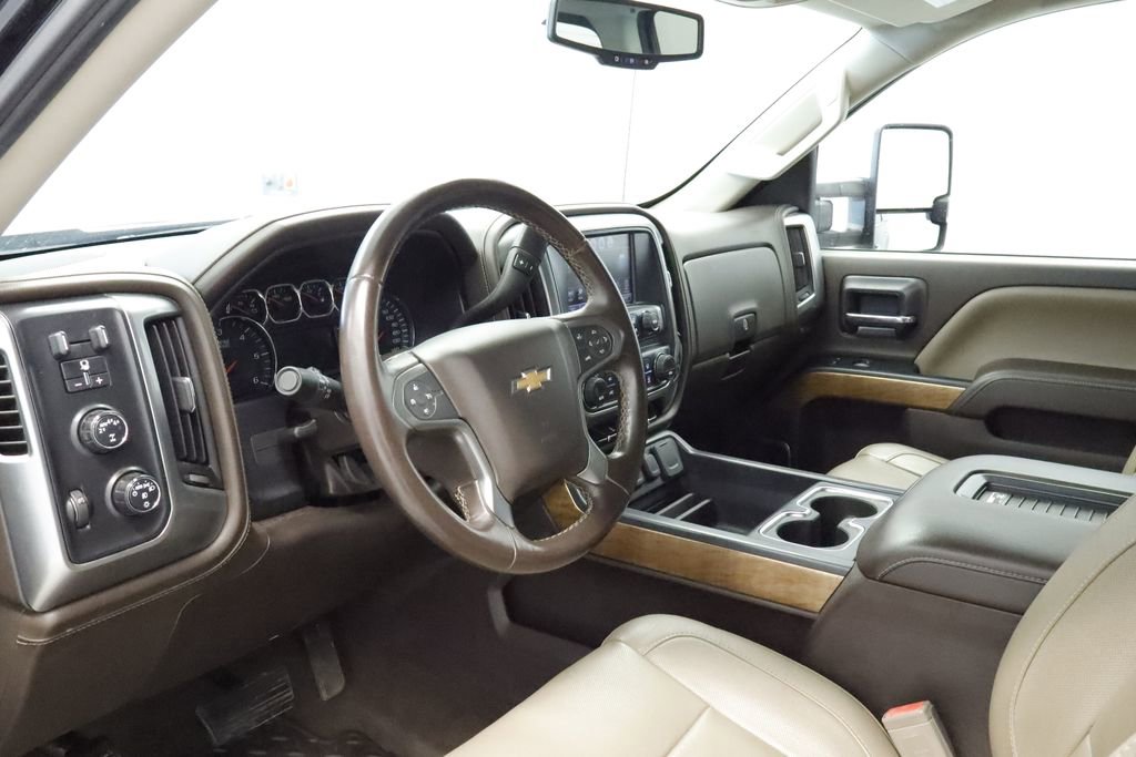 Thumbnail: 2017 Chevrolet Silverado 1500 - 30