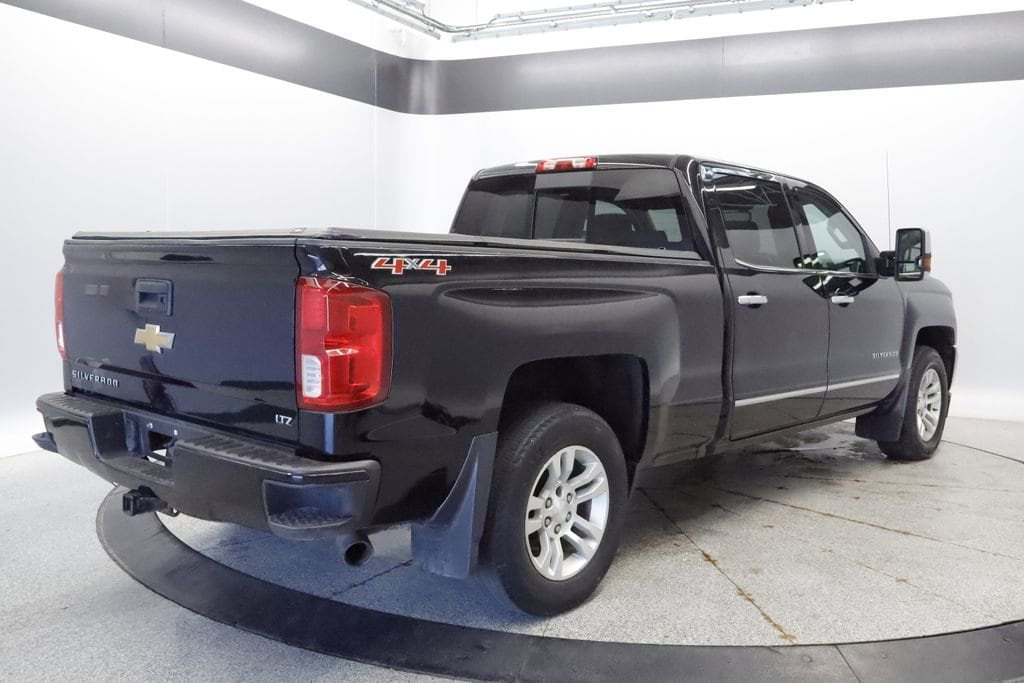 Thumbnail: 2017 Chevrolet Silverado 1500 - 6