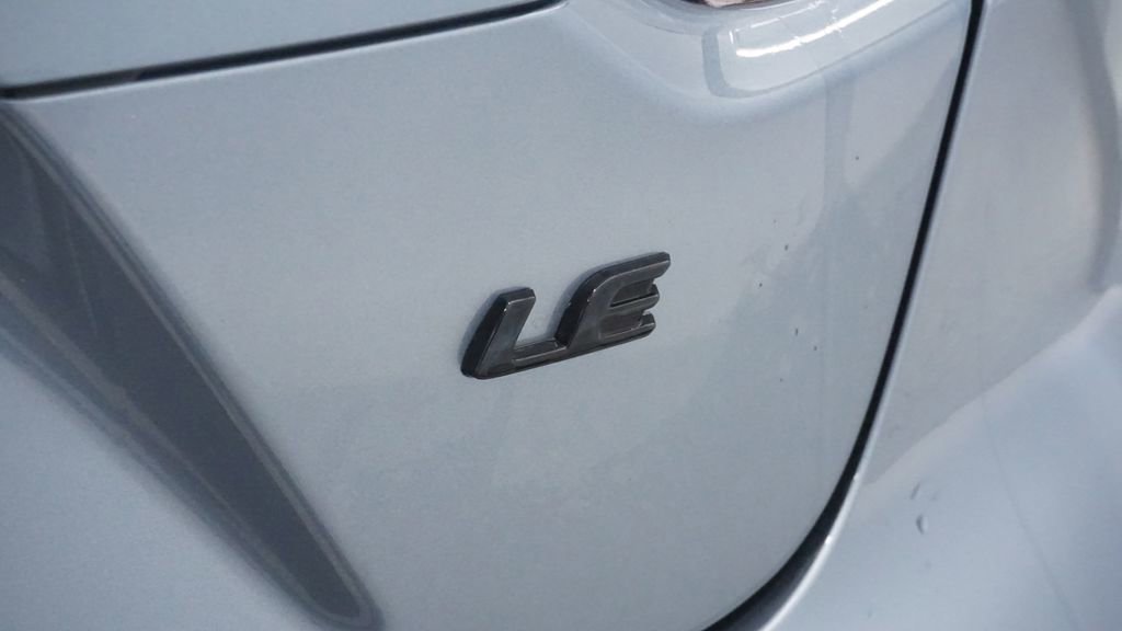 Thumbnail: 2022 Toyota Corolla - 15