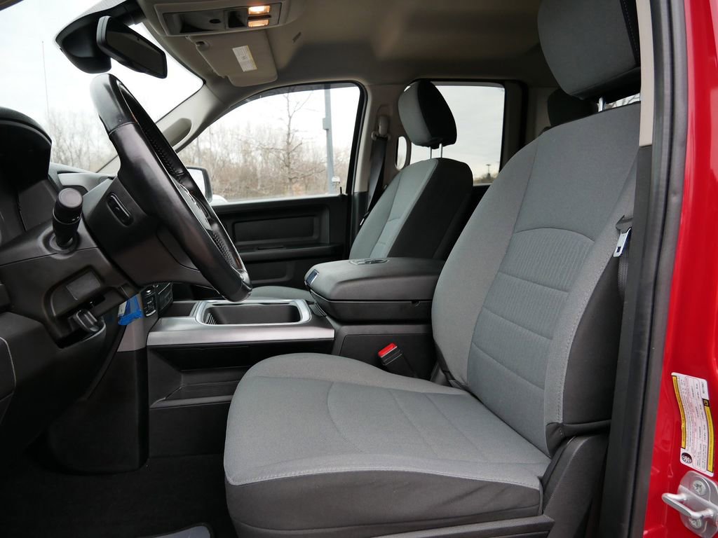 Thumbnail: 2022 RAM 1500 Classic - 21