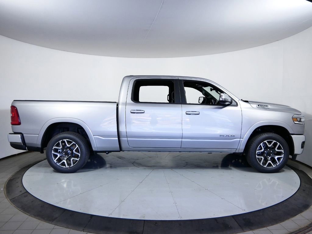 Thumbnail: 2025 RAM 1500 - 9