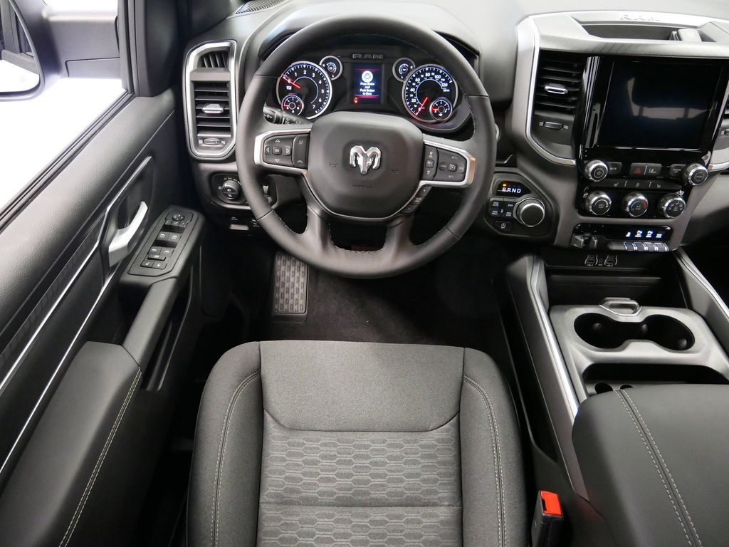 Thumbnail: 2026 RAM 1500 - 14