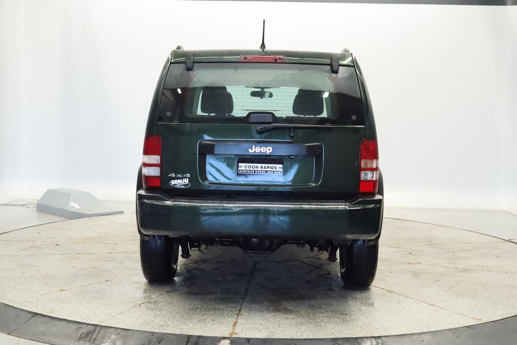 Thumbnail: 2012 Jeep Liberty - 4