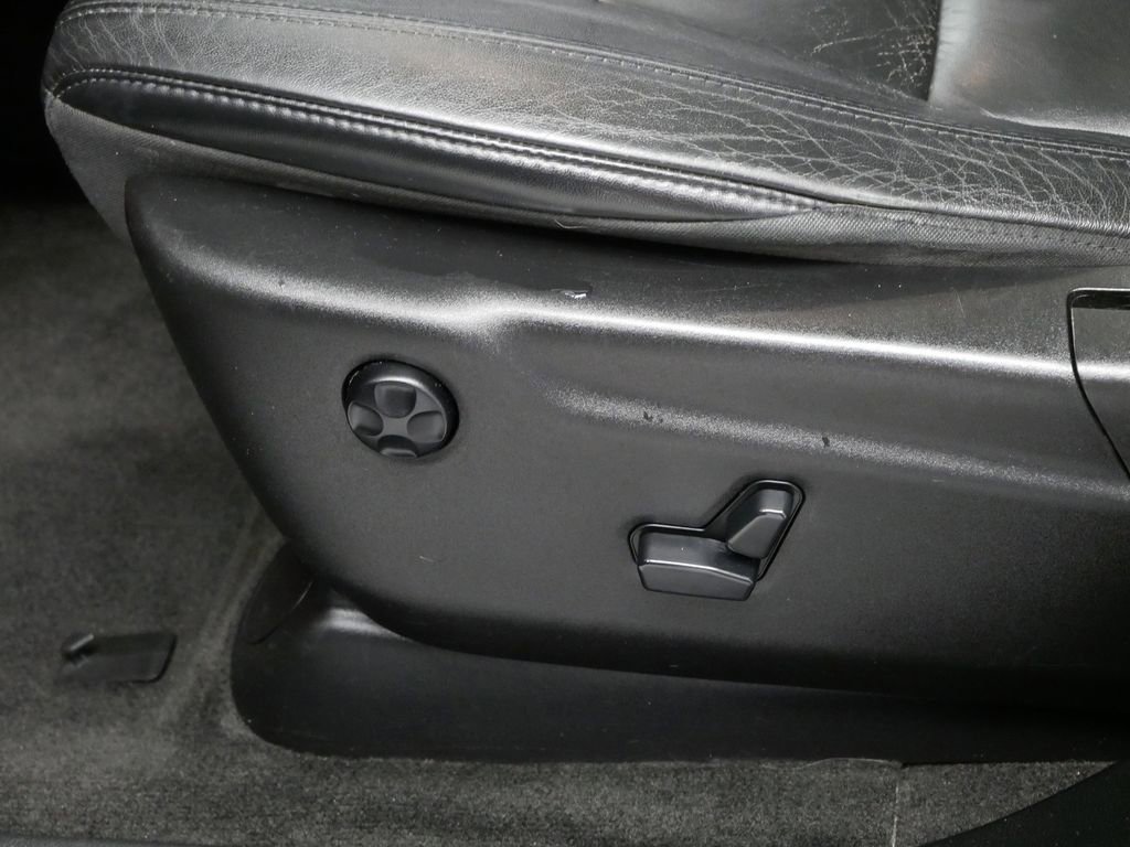 2012 Jeep Grand Cherokee Laredo 20