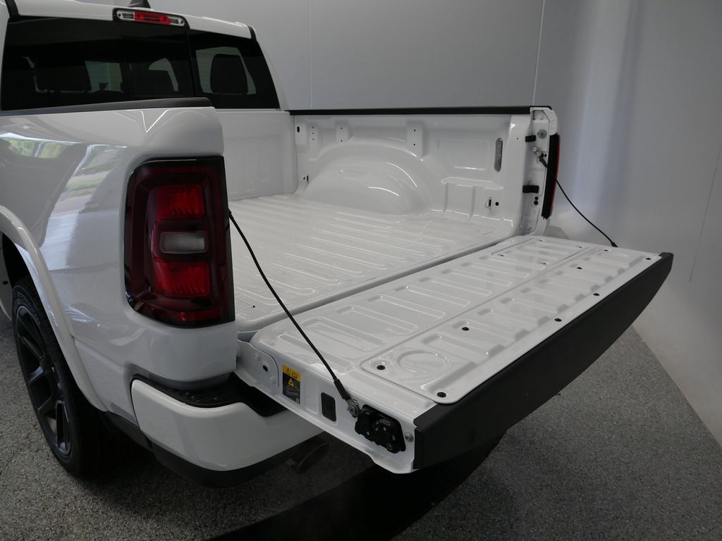 Thumbnail: 2026 RAM 1500 - 2