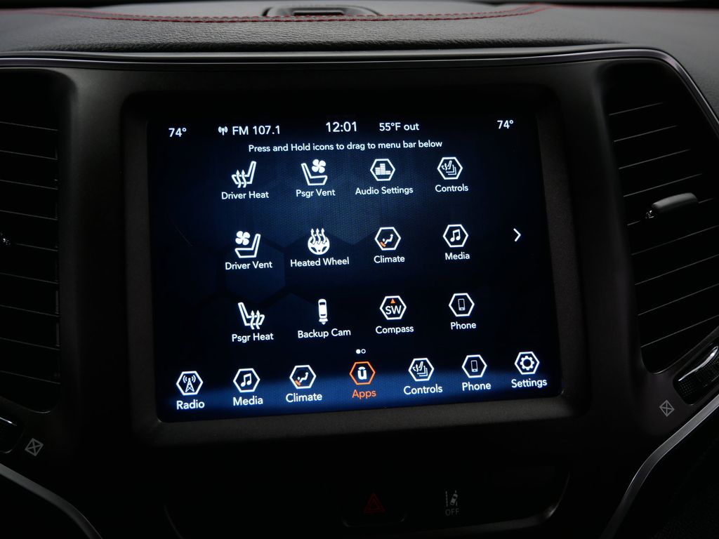 Thumbnail: 2022 Jeep Cherokee - 41