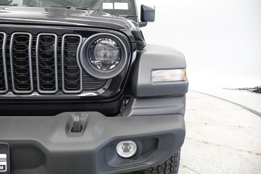 Thumbnail: 2026 Jeep Wrangler - 13