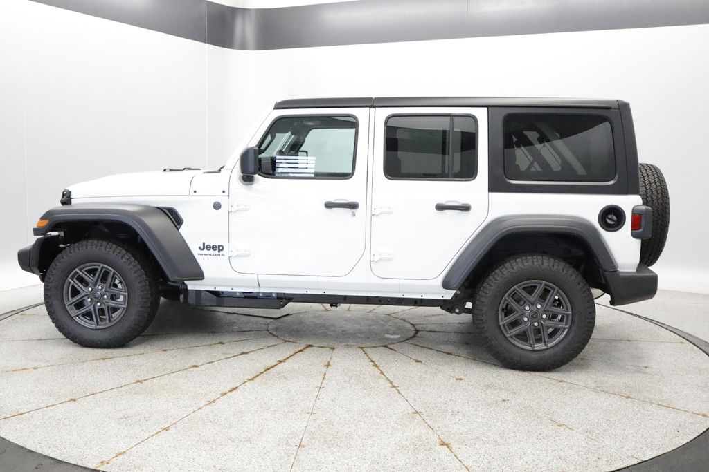 Thumbnail: 2026 Jeep Wrangler - 2