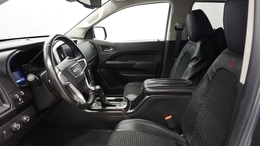 Thumbnail: 2020 GMC Canyon - 35