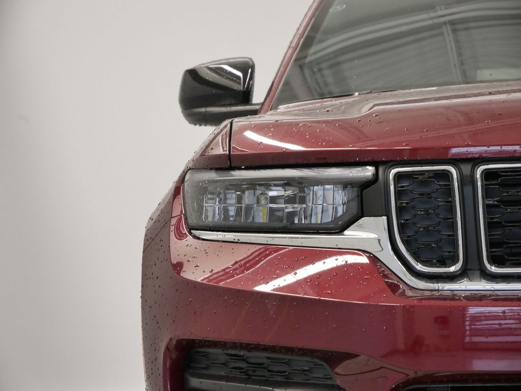 Thumbnail: 2025 Jeep Grand Cherokee - 48