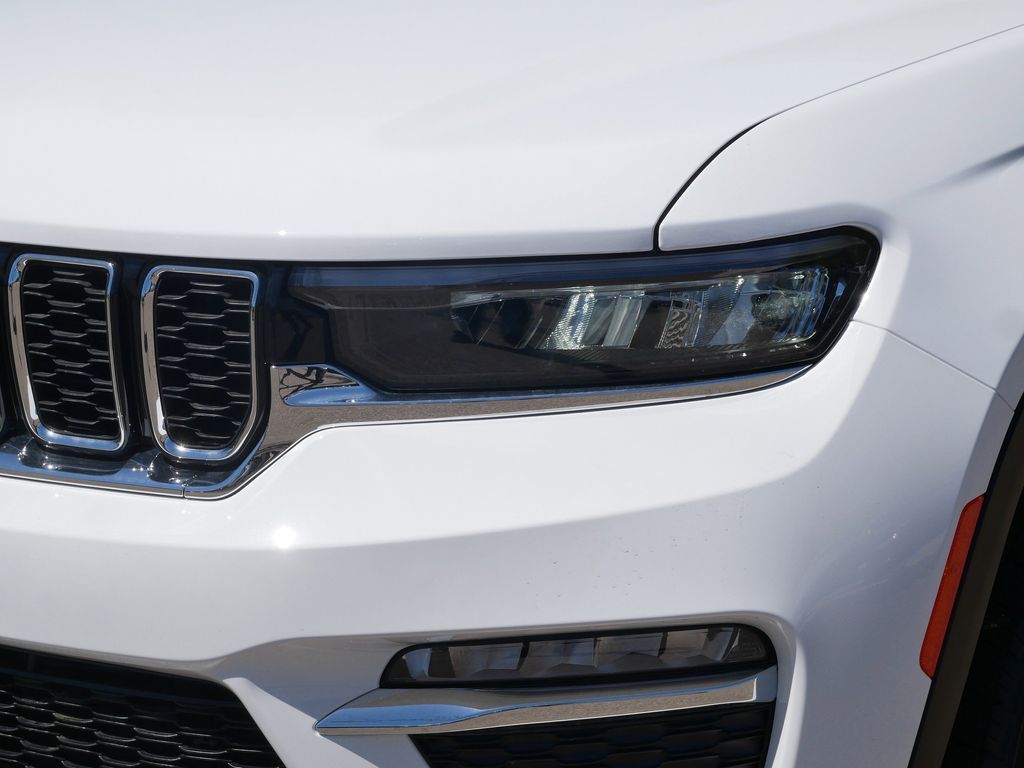 Thumbnail: 2025 Jeep Grand Cherokee - 10