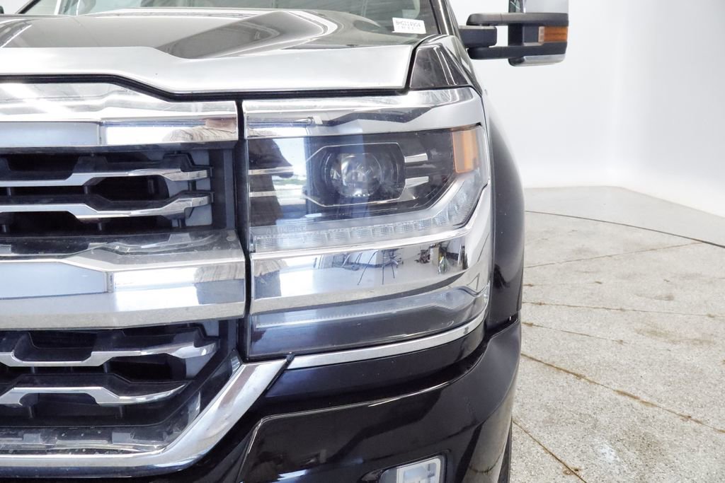 Thumbnail: 2017 Chevrolet Silverado 1500 - 14