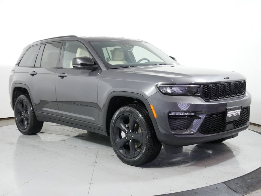 Thumbnail: 2025 Jeep Grand Cherokee - 2
