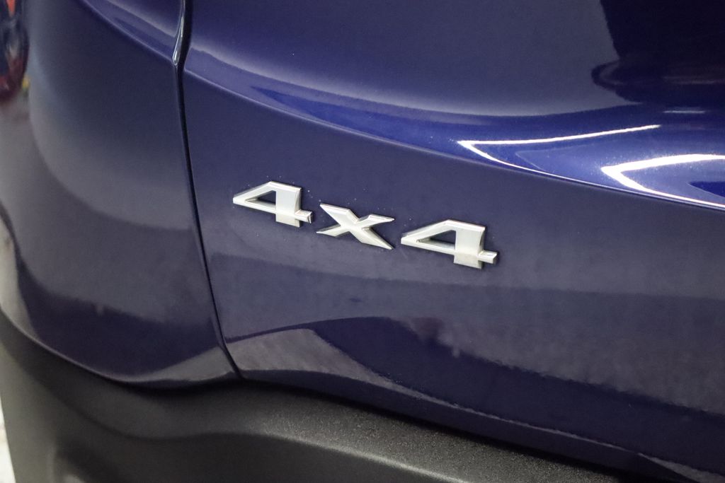 Thumbnail: 2018 Jeep Renegade - 20