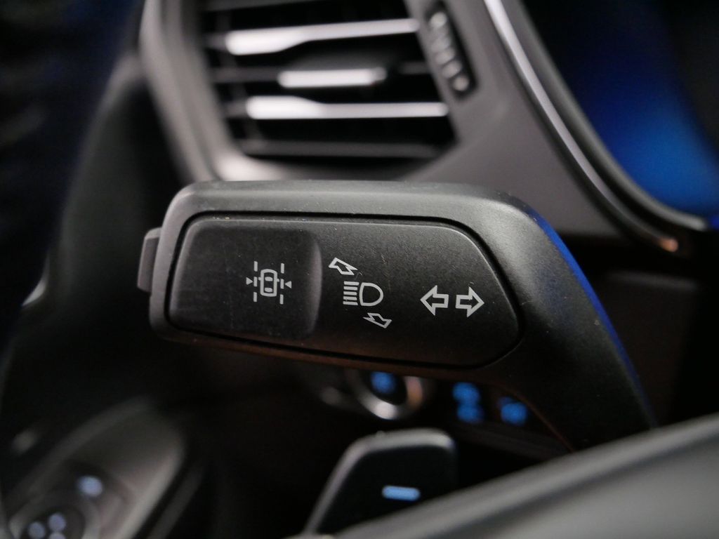 Thumbnail: 2020 Ford Escape - 31