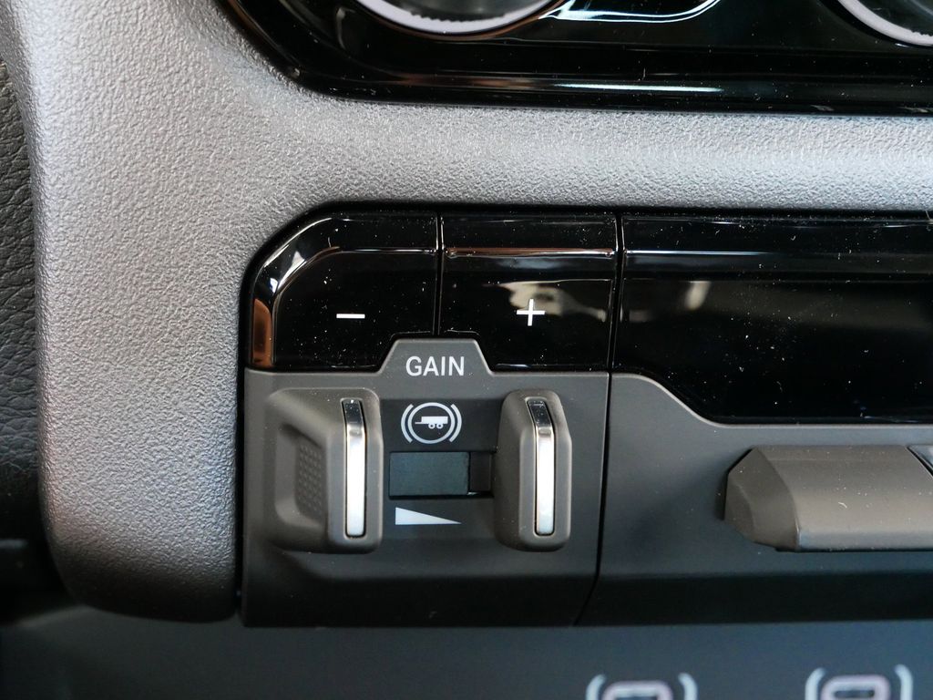 Thumbnail: 2026 RAM 1500 - 31