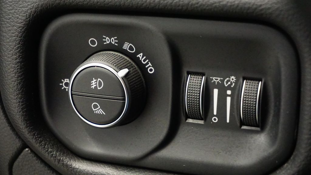 Thumbnail: 2023 RAM 1500 - 30