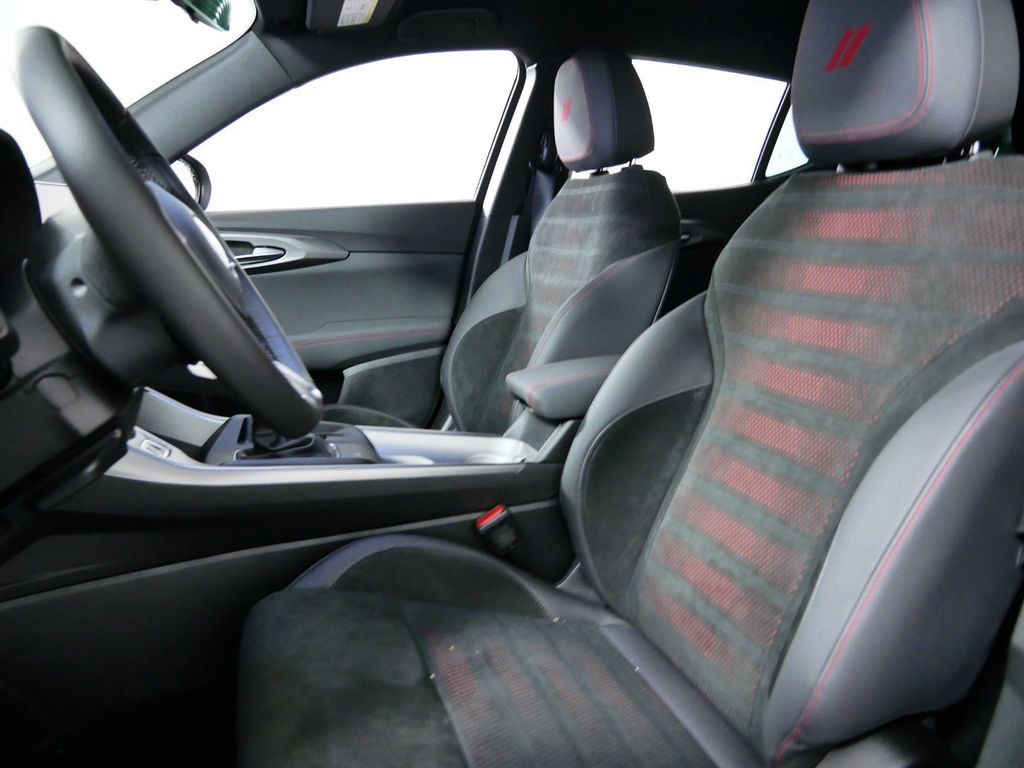 Thumbnail: 2024 Dodge Hornet - 34