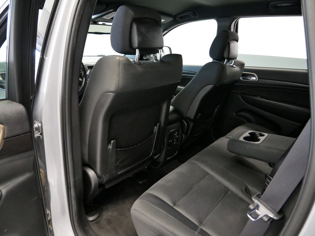 Thumbnail: 2014 Jeep Grand Cherokee - 7