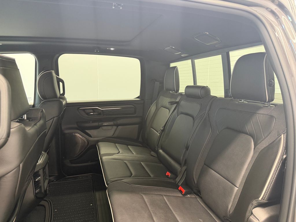 Thumbnail: 2026 RAM 1500 - 18