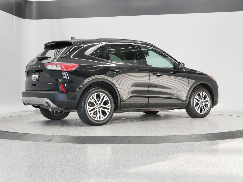 Thumbnail: 2021 Ford Escape - 44