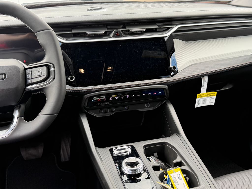 Thumbnail: 2026 Jeep Cherokee - 13