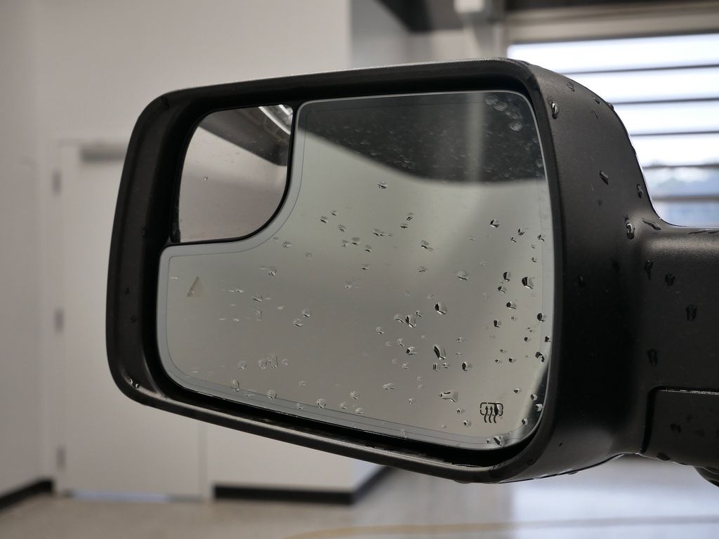 Thumbnail: 2026 RAM 1500 - 26