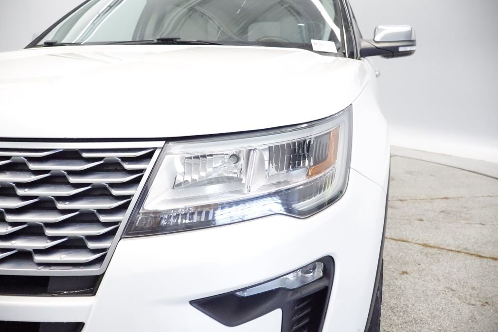 Thumbnail: 2019 Ford Explorer - 13