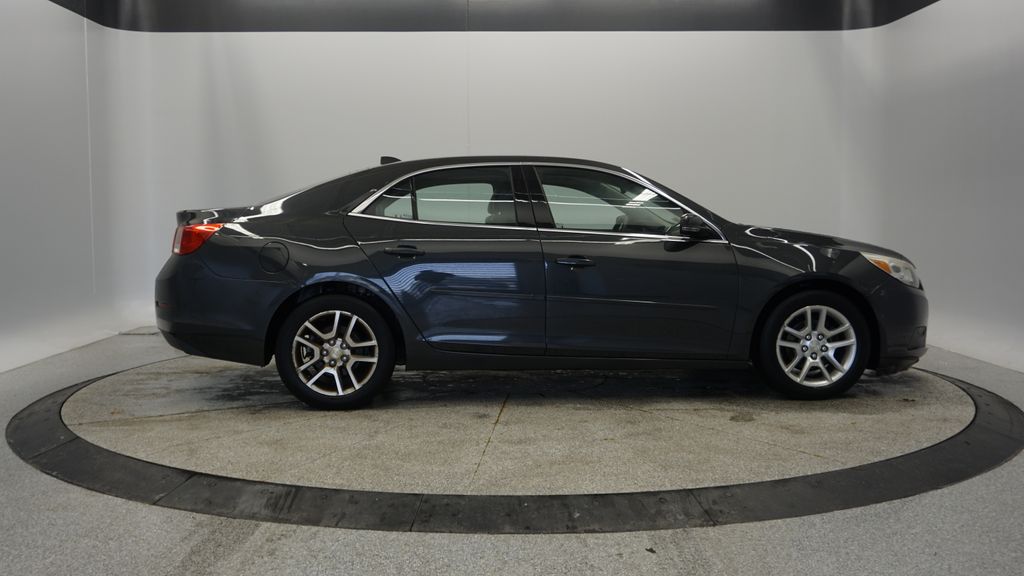 Thumbnail: 2014 Chevrolet Malibu - 12