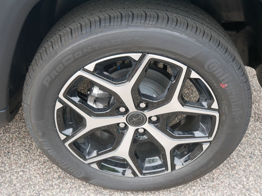 Thumbnail: 2025 Jeep Compass - 16