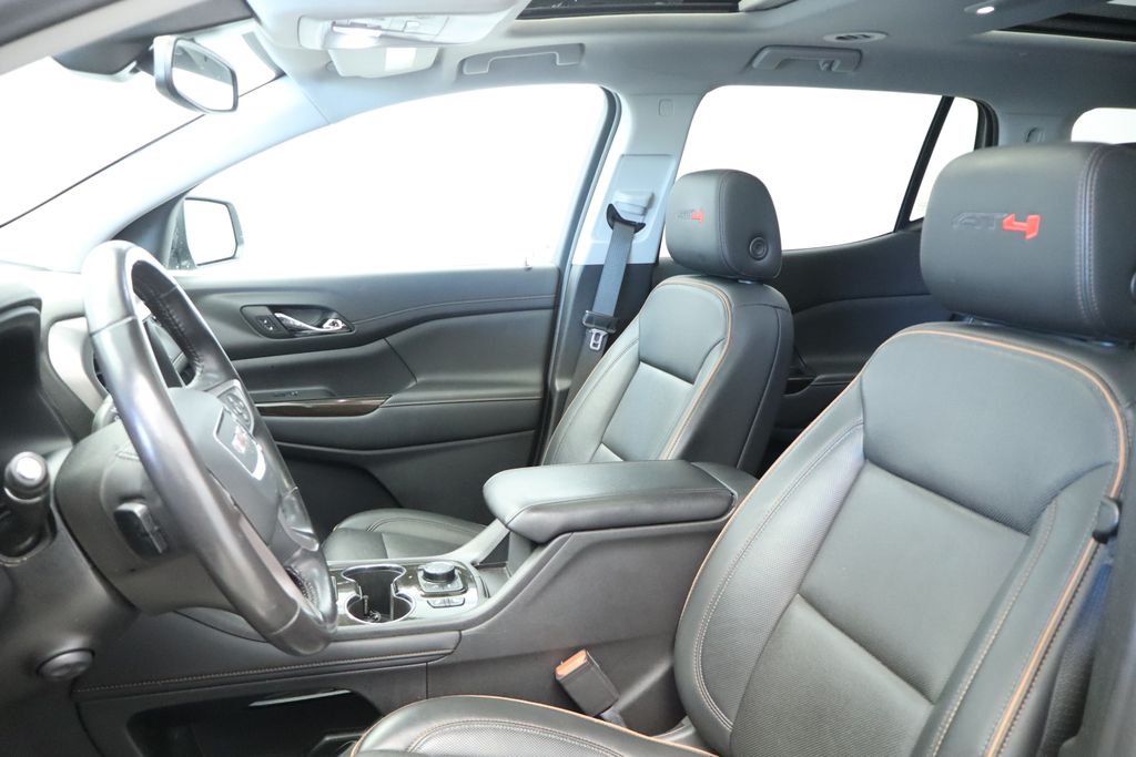 Thumbnail: 2022 GMC Acadia - 31