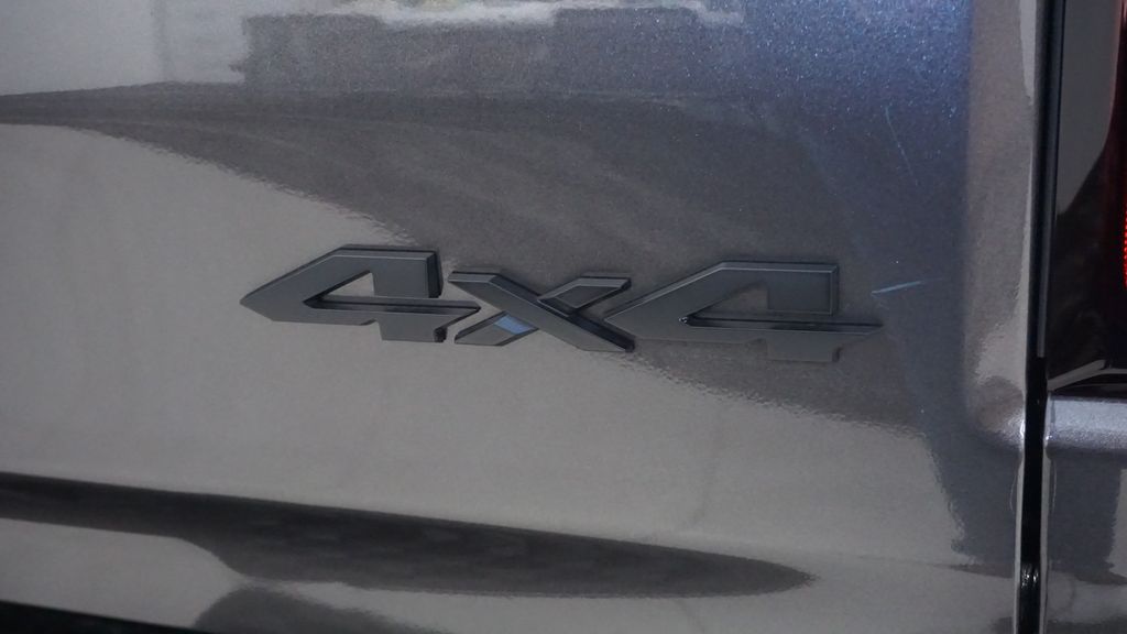 Thumbnail: 2026 RAM 1500 - 17