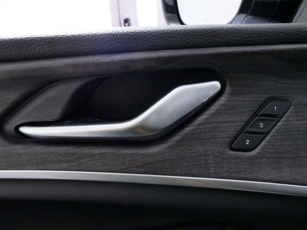 Thumbnail: 2024 Jeep Grand Cherokee - 37