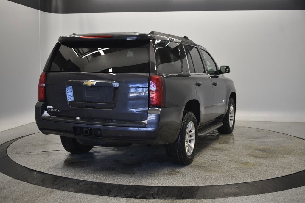 Thumbnail: 2015 Chevrolet Tahoe - 3