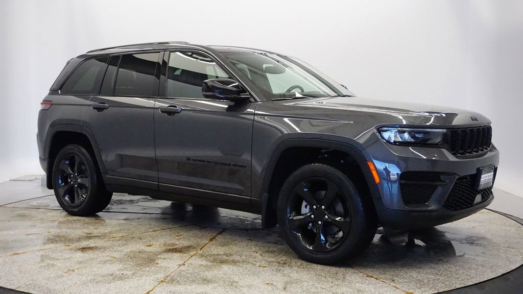 Thumbnail: 2023 Jeep Grand Cherokee - 9