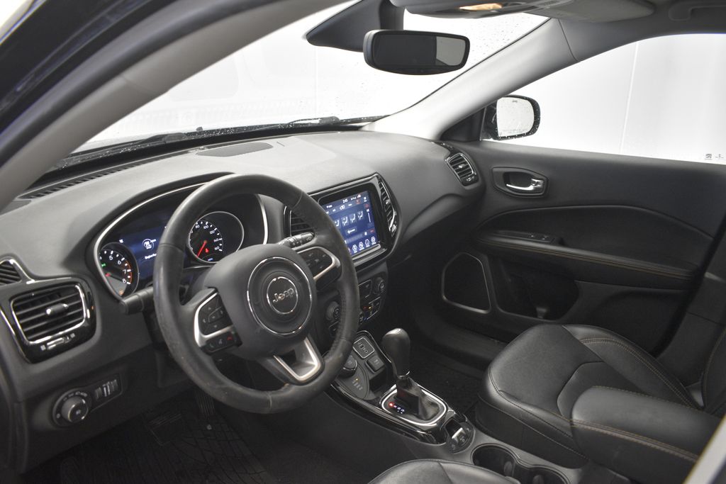 Thumbnail: 2019 Jeep Compass - 18