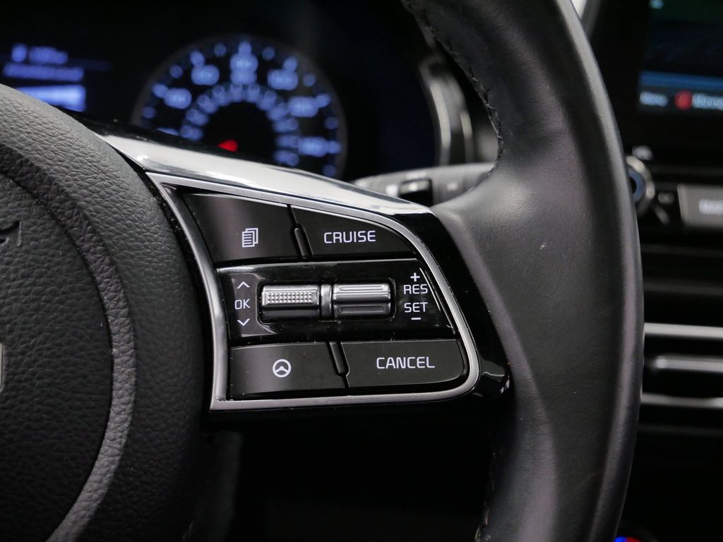 Thumbnail: 2022 Kia Seltos - 26