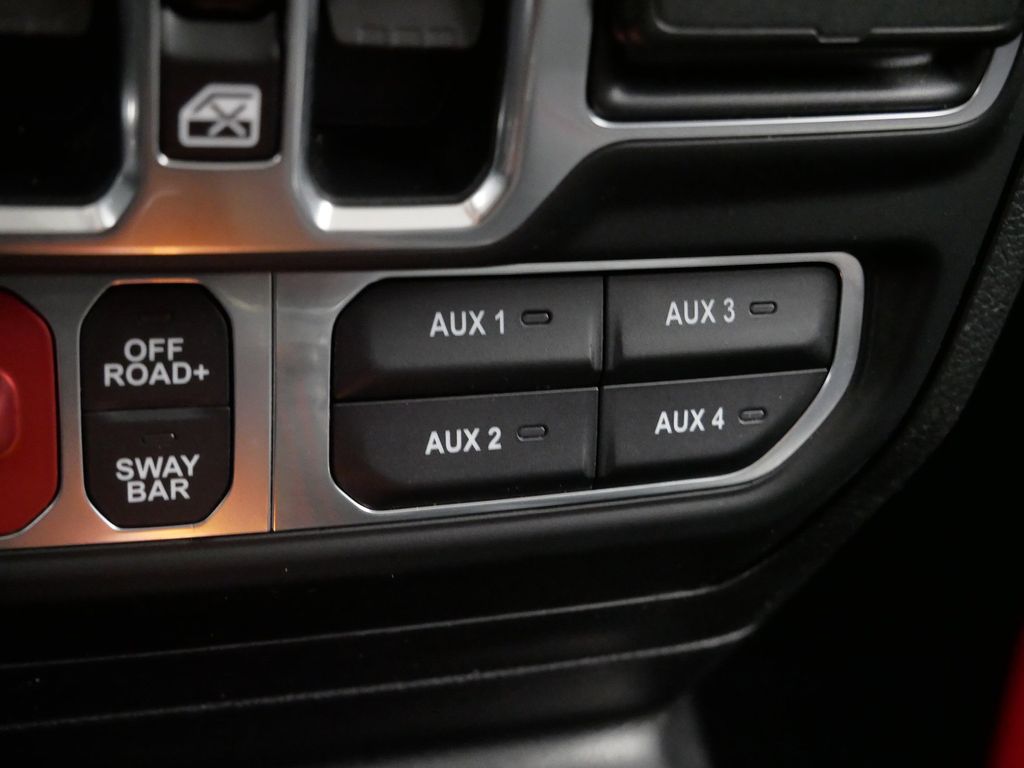 Thumbnail: 2020 Jeep Gladiator - 40